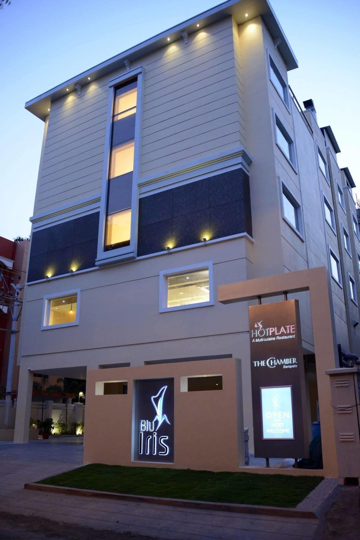 Blu Iris Hotel Chennai Ngoại thất bức ảnh