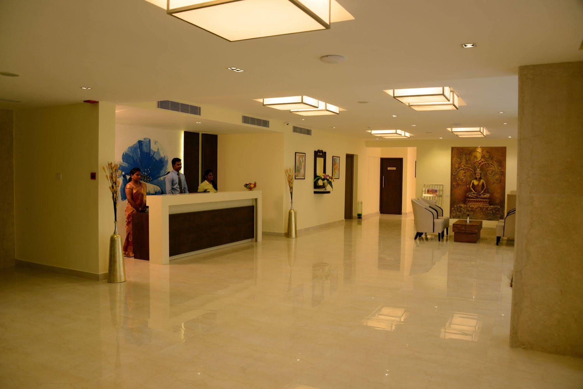 Blu Iris Hotel Chennai Ngoại thất bức ảnh